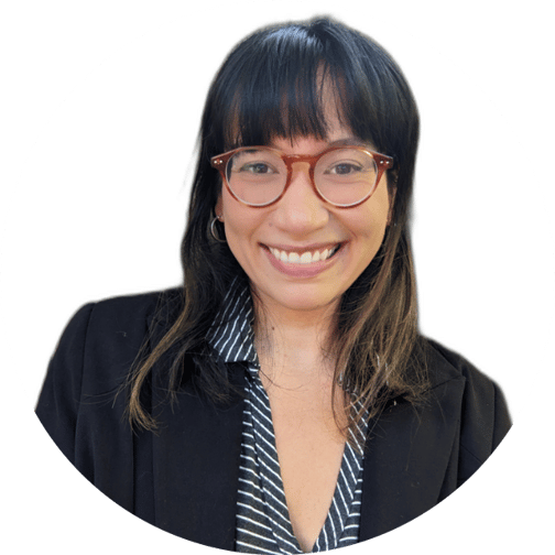 Ana Miscolta Headshot_Circular background